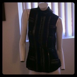 5 á 7 sheer lace sleeveless mock neck top